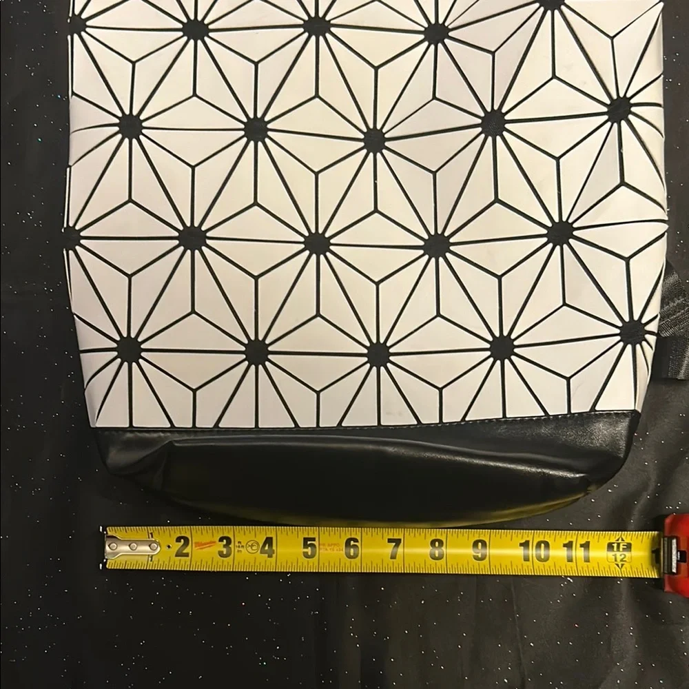 Stylish Black and White Geometric Tote/Backpack